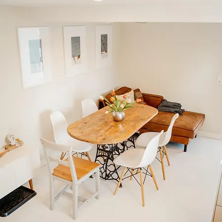 Helles Mit Seeblick Und Grosser Terrasse - 1 Schlafzimmer *