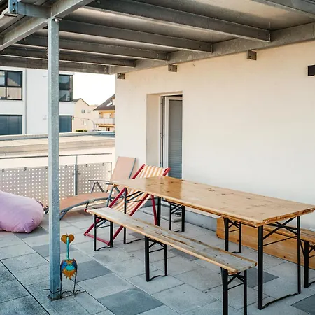 Helles Mit Seeblick Und Grosser Terrasse - 1 Schlafzimmer *