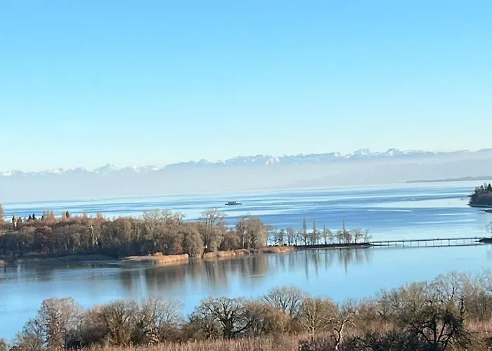 Helles Mit Seeblick Und Grosser Terrasse Lejlighed